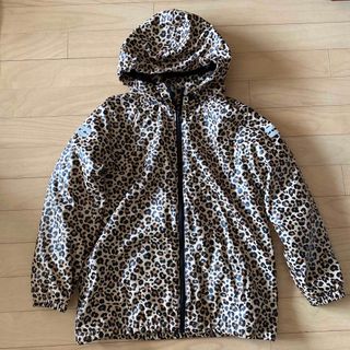 エイチアンドエム(H&M)の裏フリース　防水ジャケット　☆レオパード、ヒョウ柄、ウォータープルーフ(ジャケット/上着)