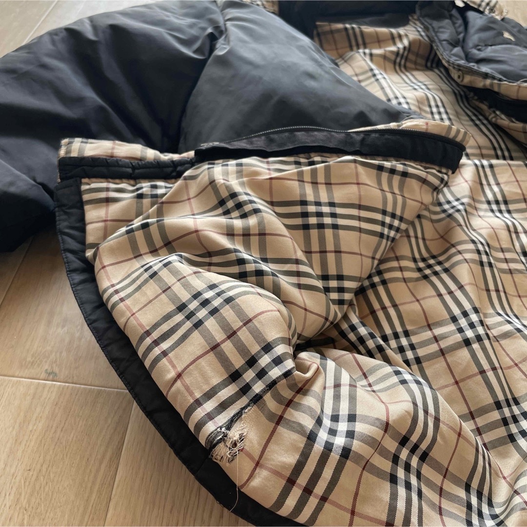 BURBERRY BLACK LABEL(バーバリーブラックレーベル)のバーバリー　ダウンコートジャケット　フォックスファー　ノバチェック　黒　Mサイズ メンズのジャケット/アウター(ダウンジャケット)の商品写真