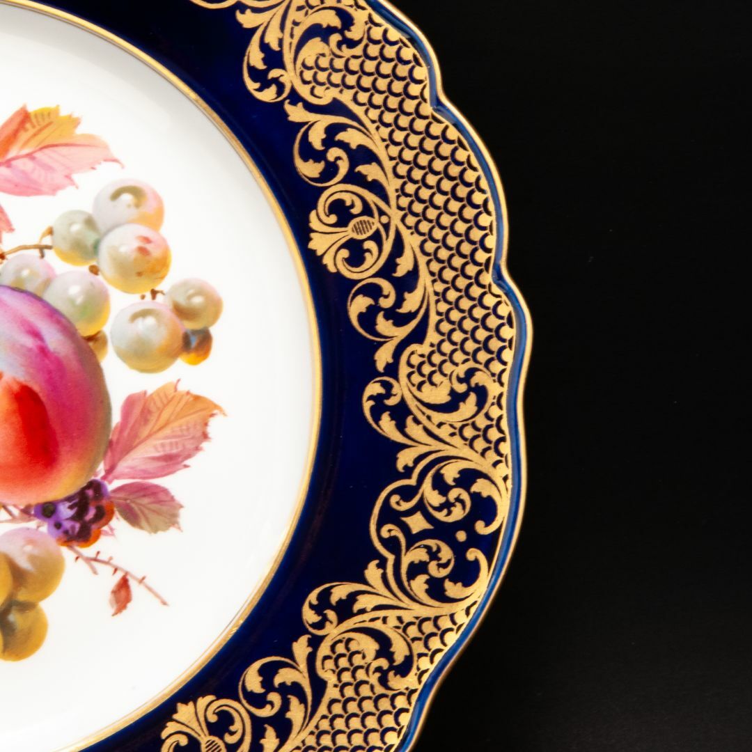 MEISSEN - 古マイセン 金彩 果実文 コバルト 金彩縁 19C末 絵皿 直径 MEISSEN - 古マイセン 金彩 果実文 コバルト 金彩縁 19C末 絵皿 直径