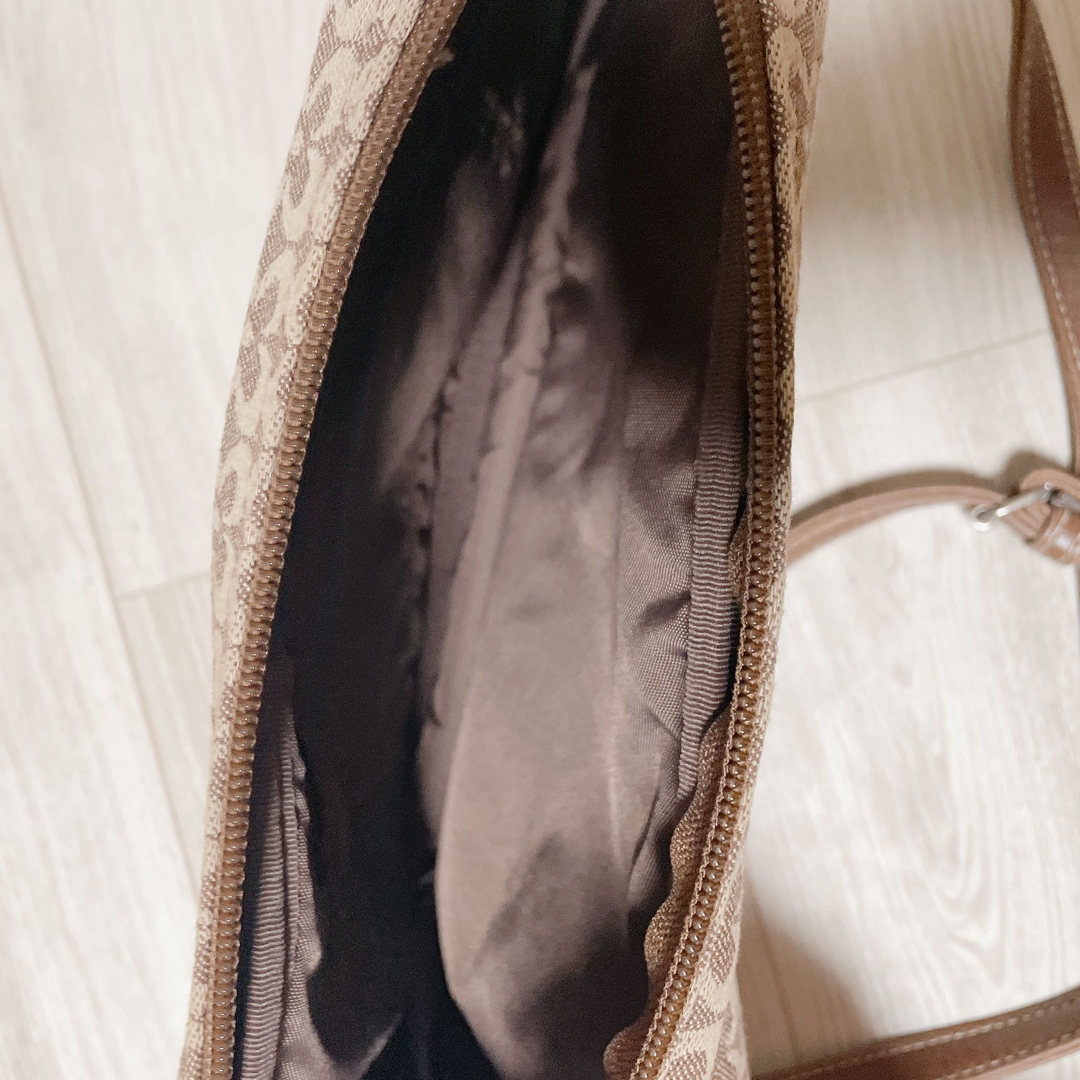 ショルダーバッグ　レディース メンズのバッグ(ショルダーバッグ)の商品写真
