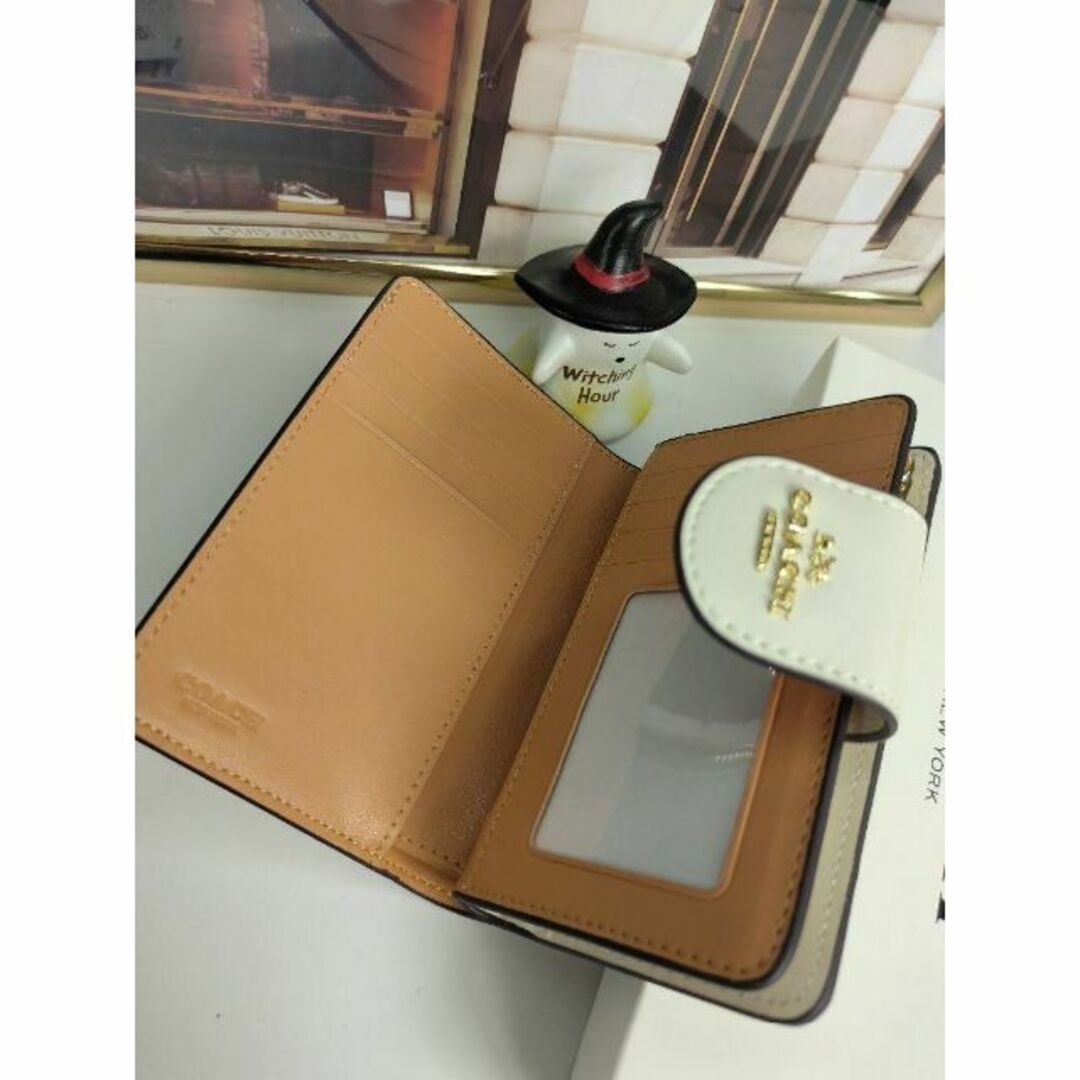 ⏹️未使用⏹️コーチ COACH 0082 二折財布 チョーク／ホワイト