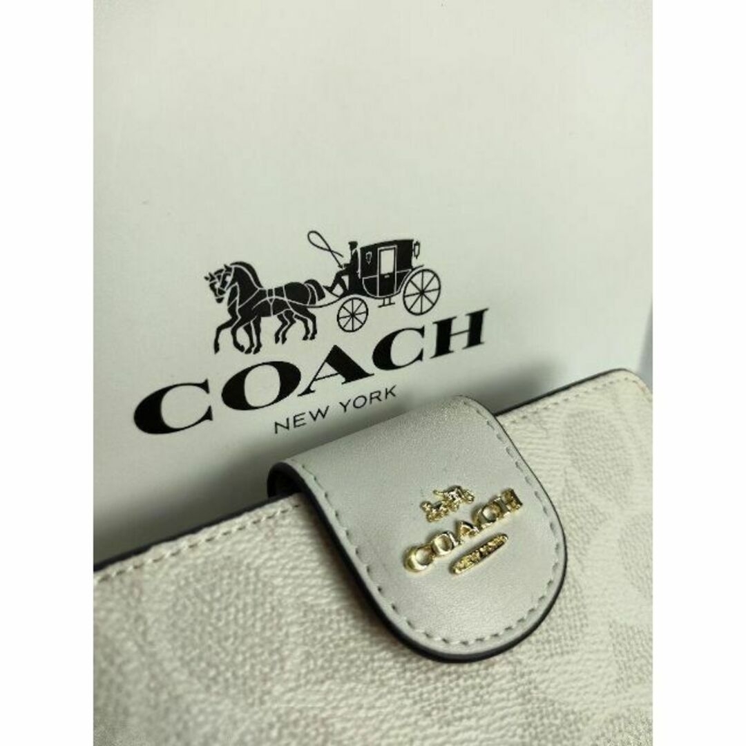 ⏹️未使用⏹️コーチ COACH 0082 二折財布 チョーク／ホワイト