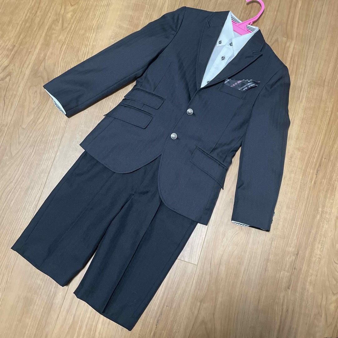 ワールド スーツ フォーマル 入学式 卒園式 男の子 130㎝ キッズ/ベビー/マタニティのキッズ服男の子用(90cm~)(ドレス/フォーマル)の商品写真