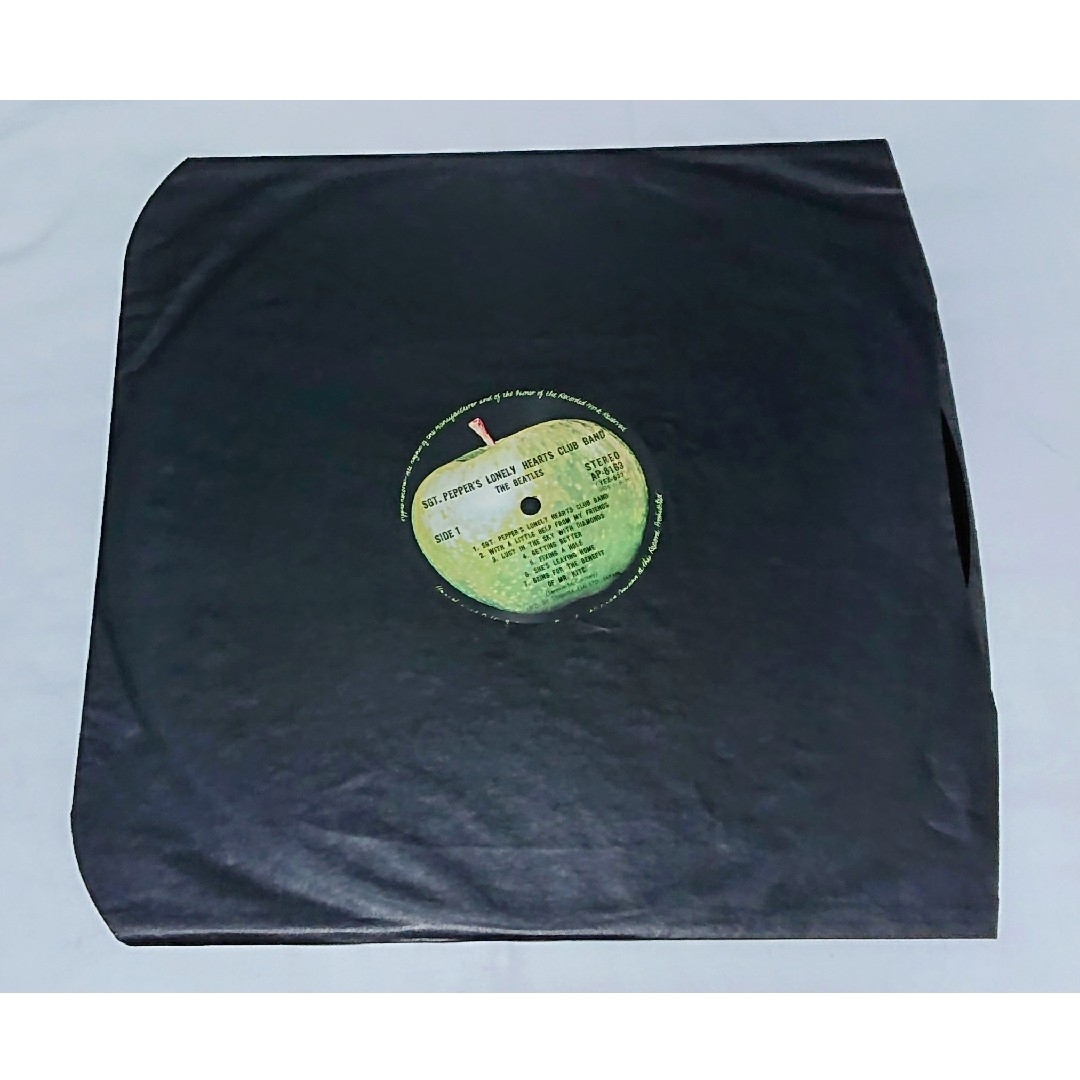 THE BEATLES(ビートルズ)のザ・ビートルズ『サージェント･ペパーズ･ロンリー･ハーツ･クラブ･バンド エンタメ/ホビーのCD(ポップス/ロック(洋楽))の商品写真