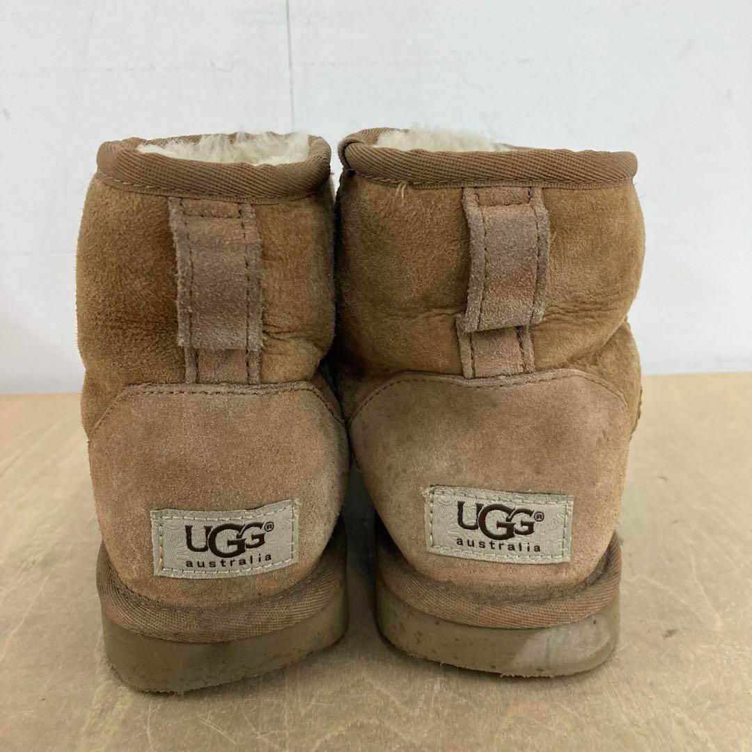 UGG(アグ)のUGG CLASSIC MINI ムートンブーツ 23.0cm レディースの靴/シューズ(ブーツ)の商品写真