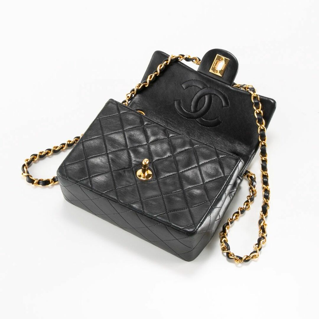 シャネル CHANEL ラムスキンミニマトラッセショルダーバッグ A01115