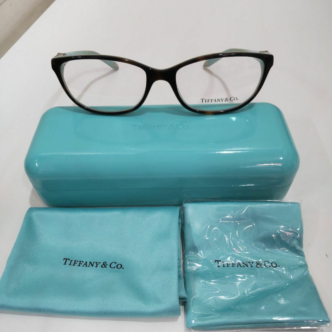 Tiffany & Co.(ティファニー)の未使用　ティファニー　メガネ　バタフライ　度なし　TJ21 レディースのファッション小物(サングラス/メガネ)の商品写真