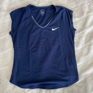 ナイキ(NIKE)のNIKE テニストップ(ウェア)