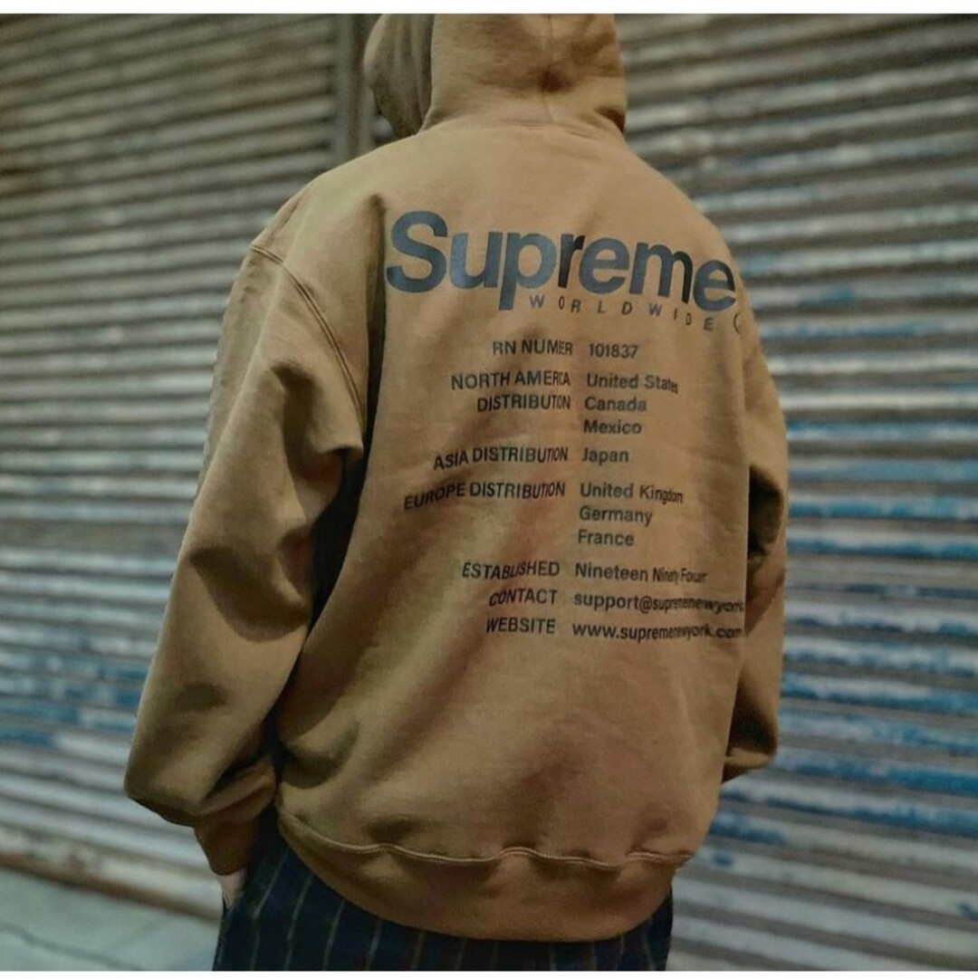 SUPREME Worldwide Hooded Sweatshirt