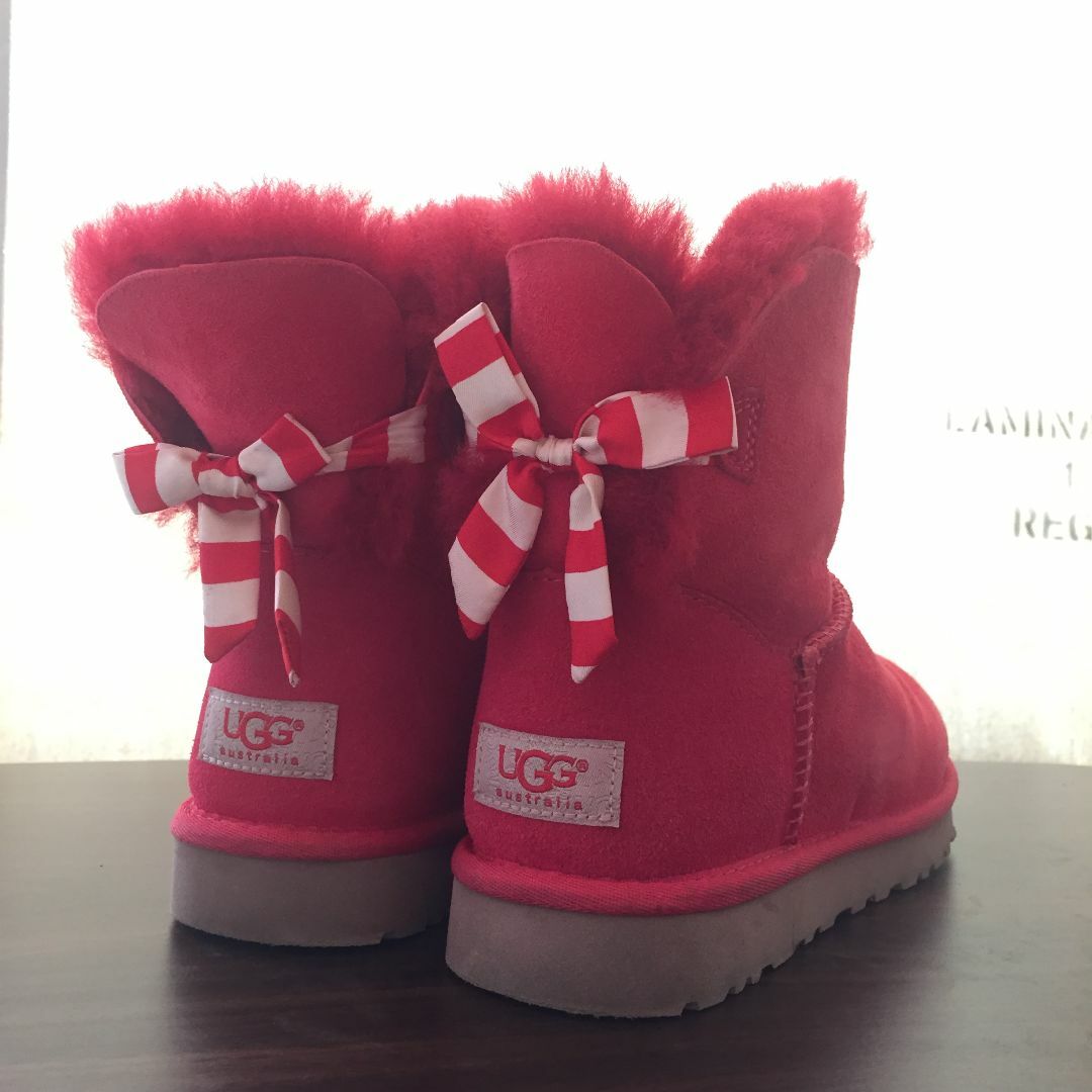 UGG  24cm