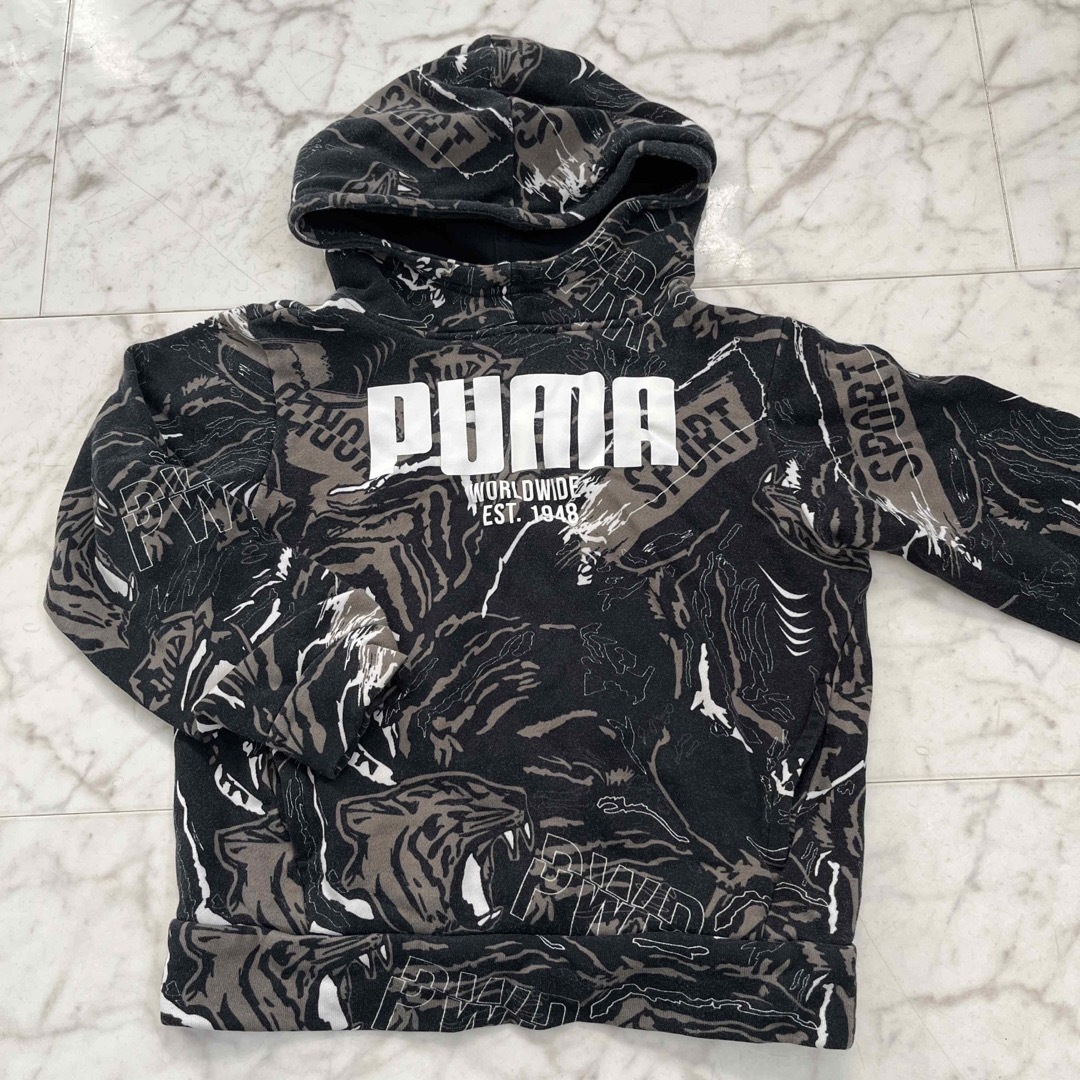 PUMA(プーマ)の☆PUMA パーカー☆130 キッズ/ベビー/マタニティのキッズ服男の子用(90cm~)(ジャケット/上着)の商品写真