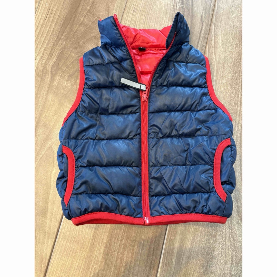 *ダウンベスト* キッズ/ベビー/マタニティのキッズ服男の子用(90cm~)(ジャケット/上着)の商品写真