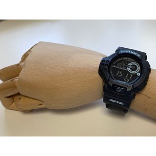 激レア☆BURTON × G-shock コラボ　カシオ　30周年限定モデル