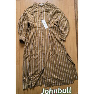 ジョンブル(JOHNBULL)のJOHNBULL/ジョンブル シャツワンピース ストライプ柄　ベージュ系(ロングワンピース/マキシワンピース)