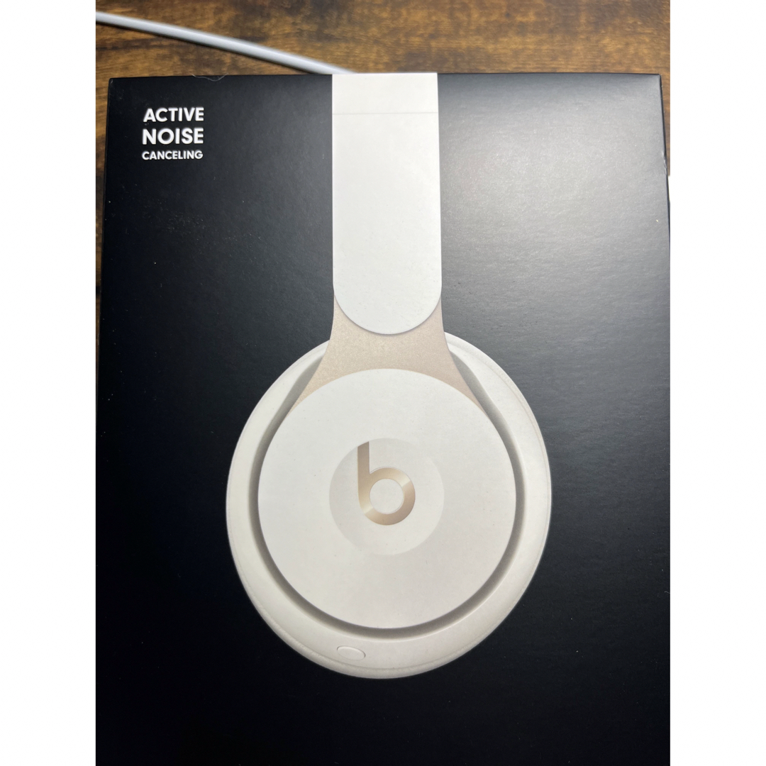 Beats solo pro ヘッドホン