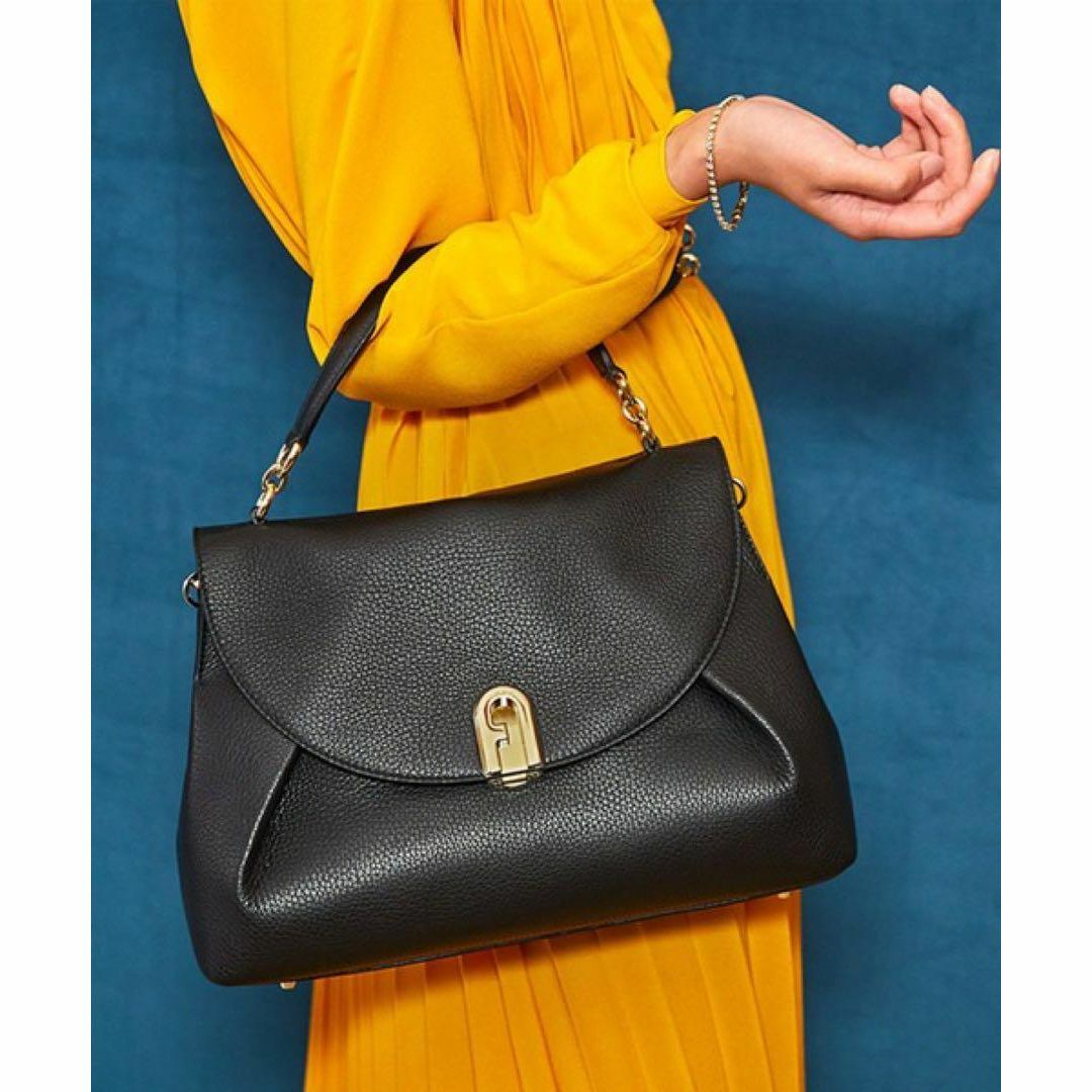 FURLA - 【美品】FURLA フルラ スリーク M ハンドバッグ FURLA - 【美品】FURLA フルラ スリーク M ハンドバッグ