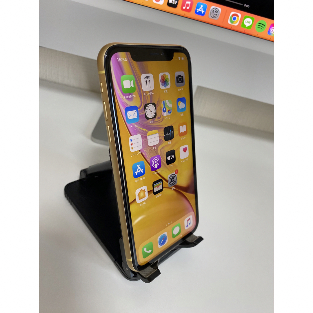 iPhone(アイフォーン)のiPhoneXR 128GB au イエロー 中古 ジャンク  スマホ/家電/カメラのスマートフォン/携帯電話(スマートフォン本体)の商品写真