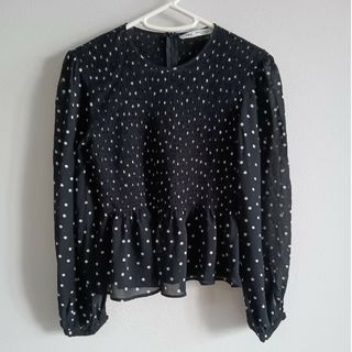 ザラ(ZARA)のZARA　ザラ　シャーリングブラウス　ドット柄　XS(シャツ/ブラウス(長袖/七分))