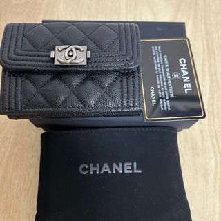 シャネル(CHANEL)の新品　未使用品　シャネル三つ折り財布　(財布)