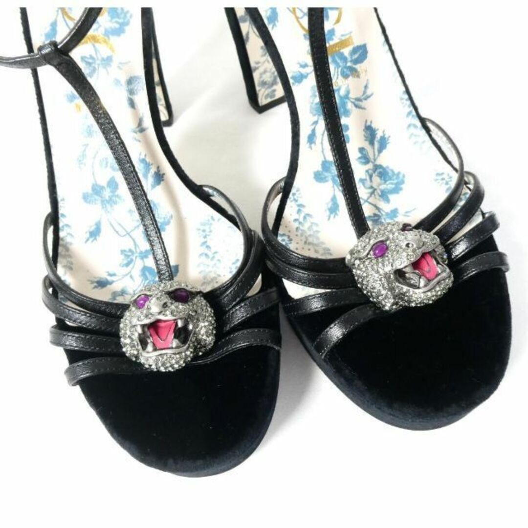 Gucci - 美品 GUCCI ベロア タイガー ビジュー アンクルストラップ