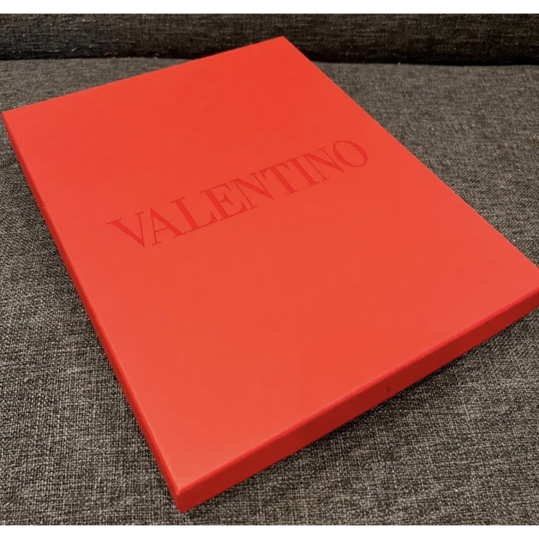 valentino garavani - 新品 Valentino ヴァレンティノ 刺ロゴ ウール