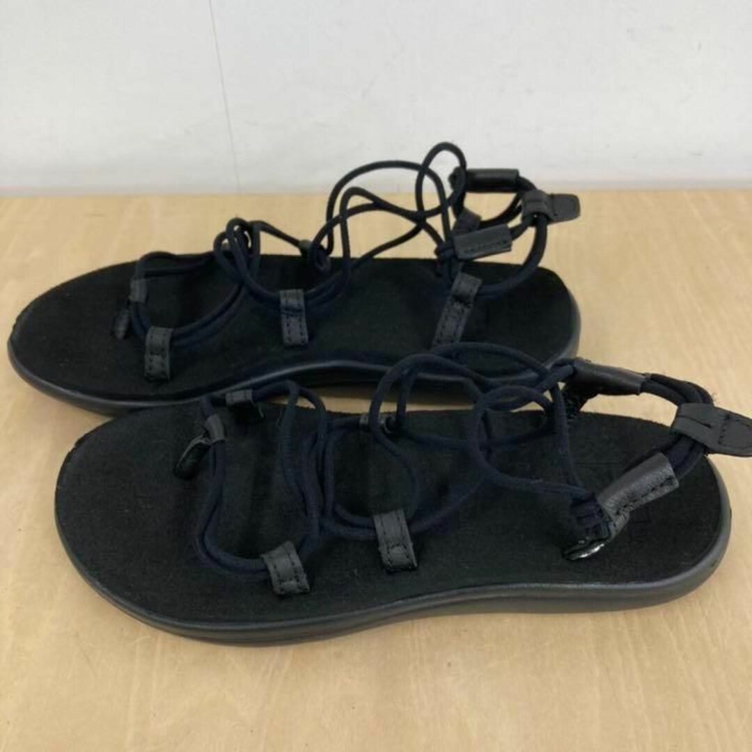 Teva(テバ)のTeva ウィメンズVOYA INFINITYサンダル W7 24.0cm レディースの靴/シューズ(サンダル)の商品写真