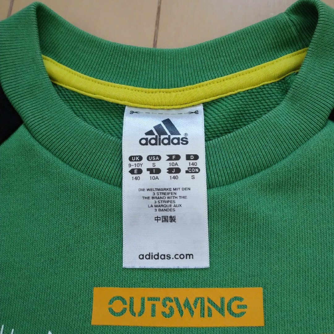 adidas(アディダス)の140cm*アディダス*トレーナー キッズ/ベビー/マタニティのキッズ服男の子用(90cm~)(その他)の商品写真