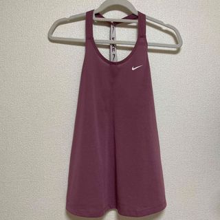 ナイキ(NIKE)のNIKE タンクトップ(タンクトップ)