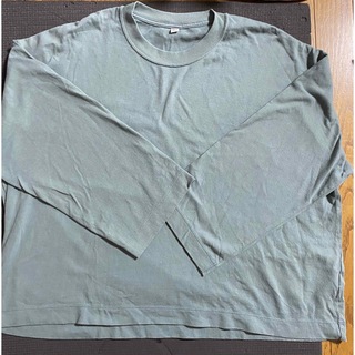 ユニクロ(UNIQLO)のユニクロ　長袖Tシャツ　薄手トレーナー　XL(Tシャツ/カットソー(七分/長袖))
