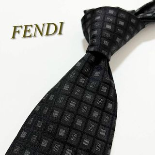 フェンディ(FENDI)の【美品】フェンディ ネクタイ ズッカ小紋柄 FF ブラック シルク イタリア製(ネクタイ)