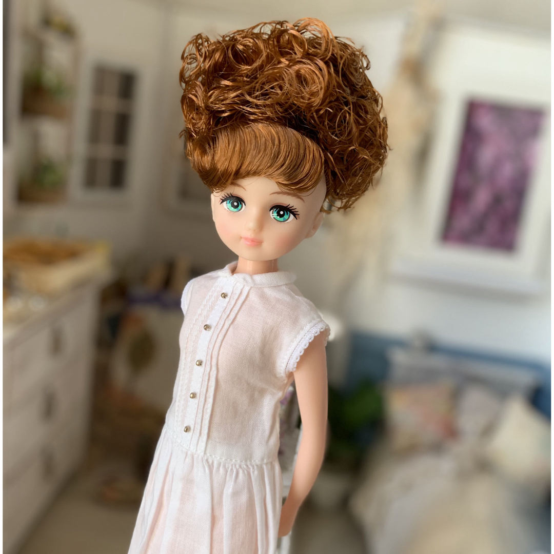 初代リカちゃん おへそあり ドットなし チロリアンミニドレス 初代リカちゃん おへそあり ドットなし チロリアンミニドレス