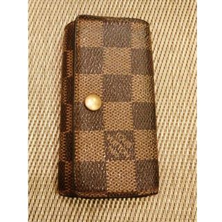 ルイヴィトン(LOUIS VUITTON)のルイ・ヴィトン　ダミエ　４連キーケース　中古・正規品(キーケース)