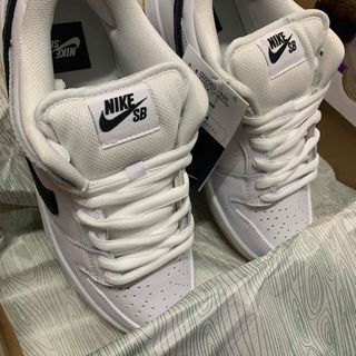 ナイキ(NIKE)のNIKE SB DUNK LOW WHITE GUM ホワイトガム 25cm(スニーカー)