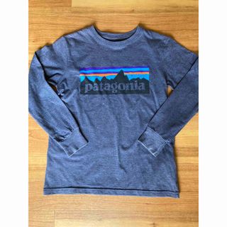 パタゴニア(patagonia)のパタゴニア　ロゴ　ロンT 7-8year Sサイズ(Tシャツ/カットソー)