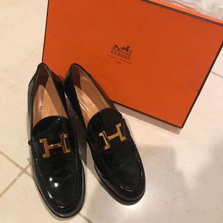 HERMES  ローファー　エナメル　靴　エルメス　レディース