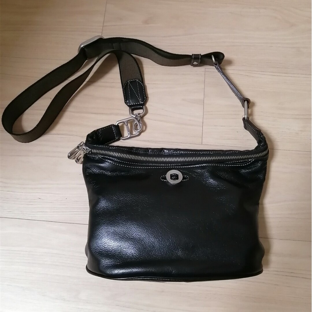 美品❗】aniary ショルダーバッグ ブラック/ブラウン金具シルバー-