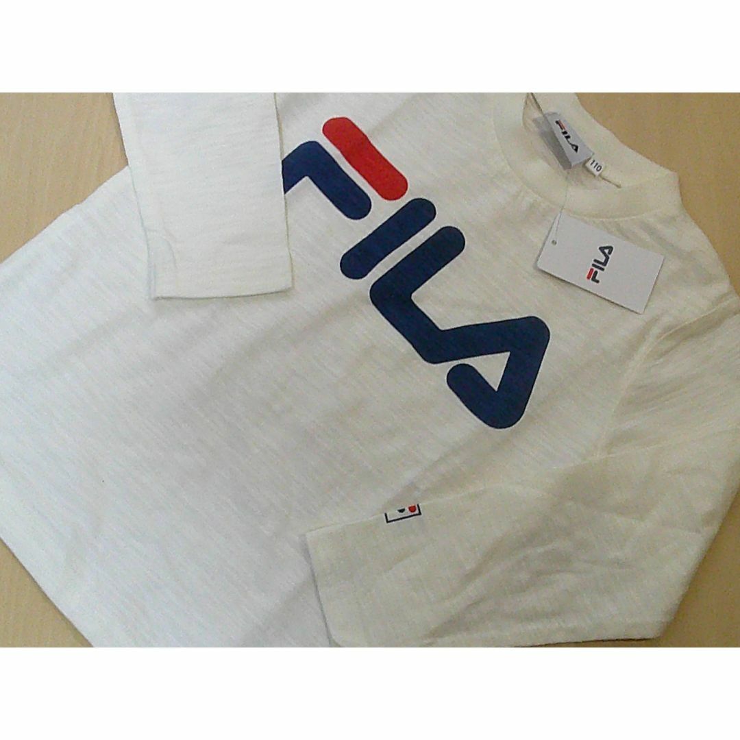 FILA(フィラ)の＜№0506＞(110cm)★FILA(フィラ)★長袖Ｔシャツ キッズ/ベビー/マタニティのキッズ服女の子用(90cm~)(Tシャツ/カットソー)の商品写真