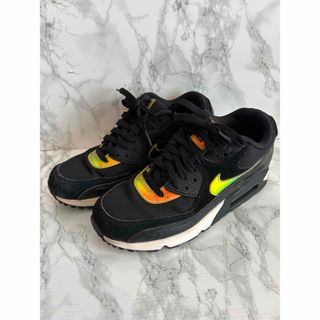 NIKE - ナイキ エアハラチ 白 24.5cm 再値下げの通販 by 豆腐小僧's