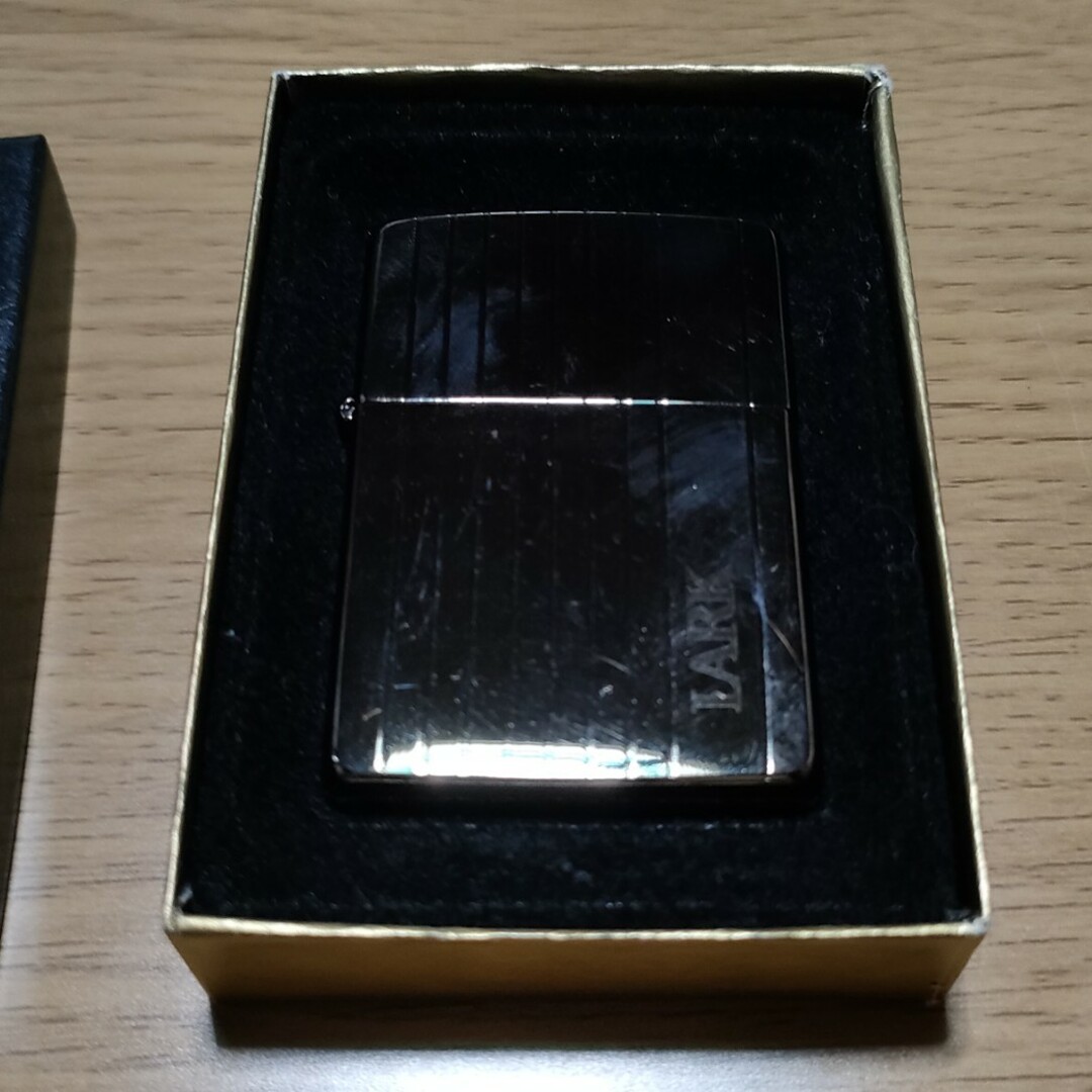 ZIPPO(ジッポー)のzippo (ジッポー) 1994年製 LARK ラーク オイルライター メンズのファッション小物(タバコグッズ)の商品写真