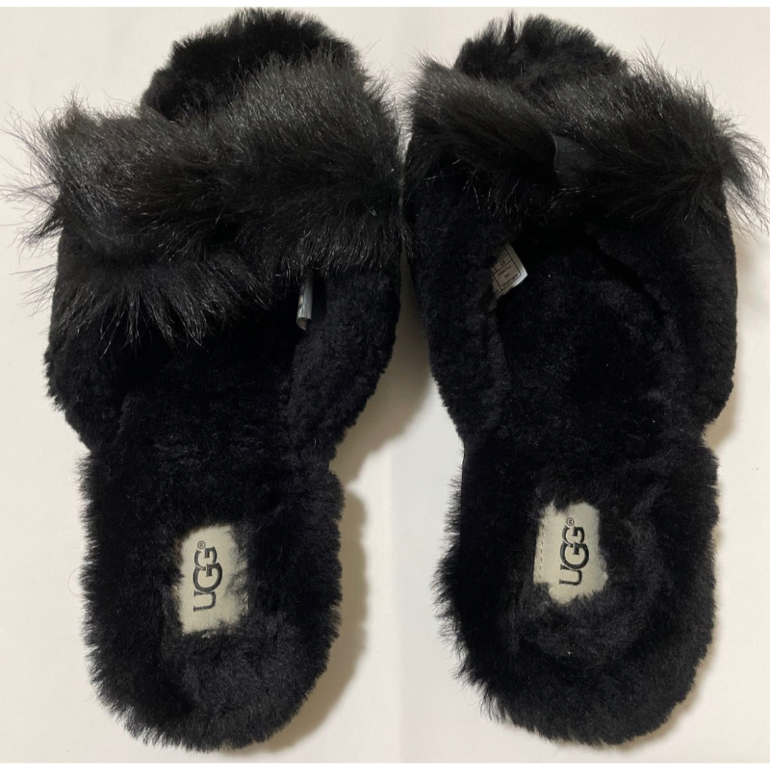 UGG ファー　スリッパ　サンダル　黒　米国購入　新品