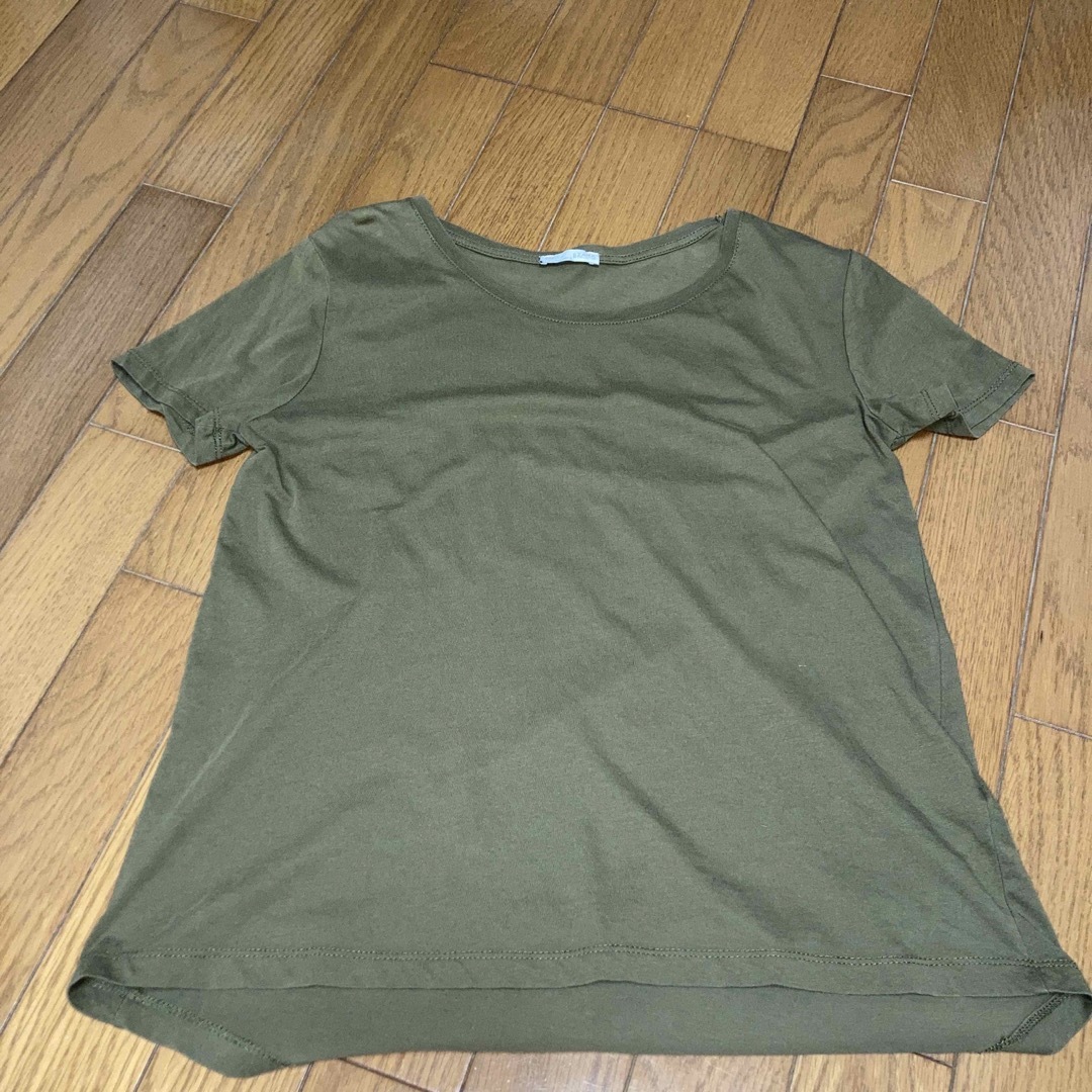 ZARA(ザラ)のZARA カーキ　半袖Tシャツ レディースのトップス(Tシャツ(半袖/袖なし))の商品写真