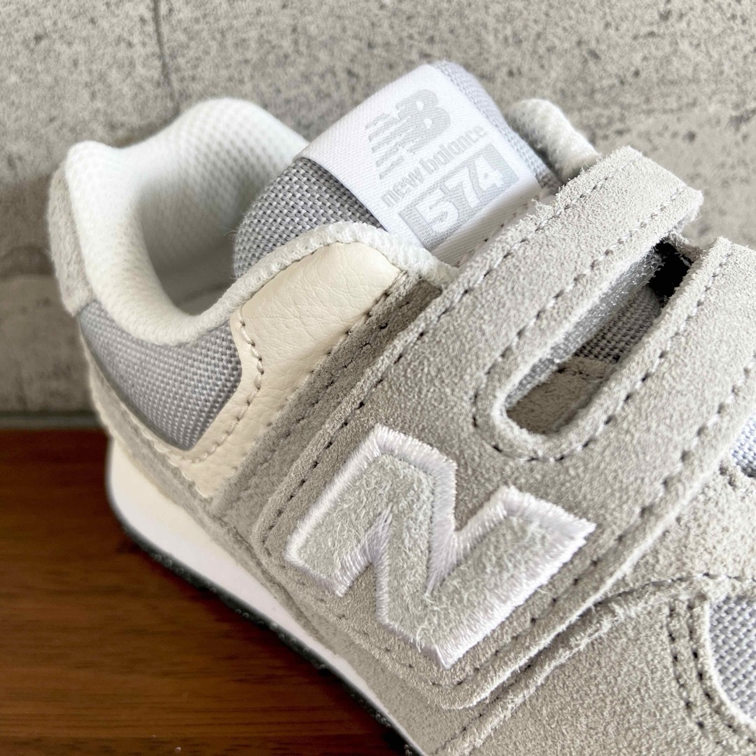 New Balance - 【新品】16センチ ライトグレー ニューバランス New Balance - 【新品】16センチ ライトグレー ニューバランス