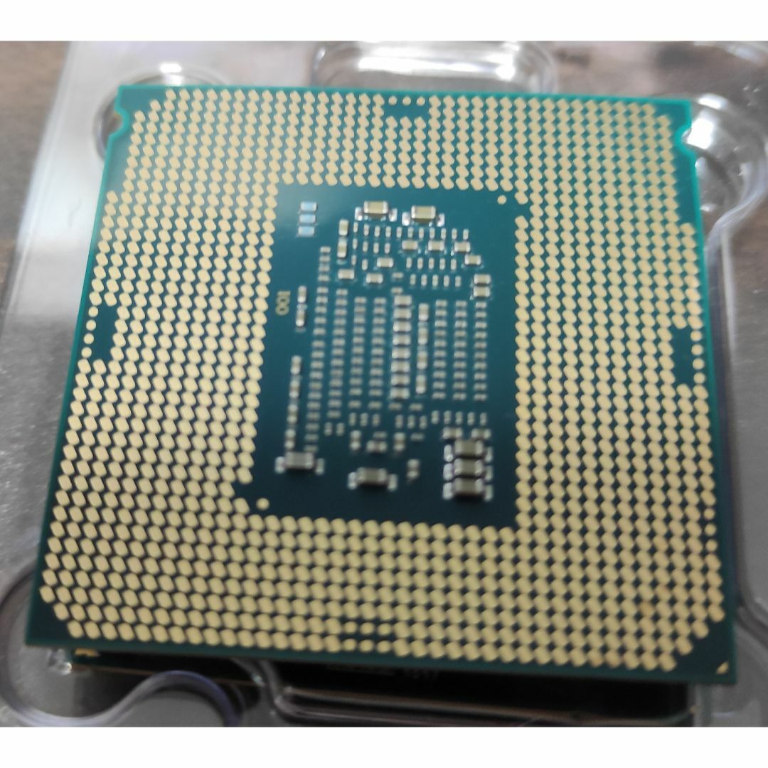 Intel Core i3-8100 1