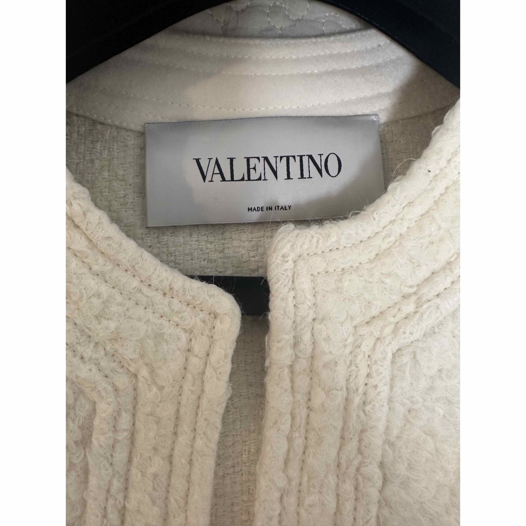 VALENTINO - 専用 ヴァレンティノ ランウェイ 神崎恵 ケープ VALENTINO - 専用 ヴァレンティノ ランウェイ 神崎恵 ケープ
