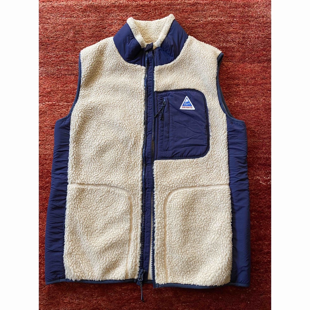 L'Appartement DEUXIEME CLASSE(アパルトモンドゥーズィエムクラス)のアパルトモン CAPE HEIGHTS FLEECE VEST 38サイズ レディースのトップス(ベスト/ジレ)の商品写真