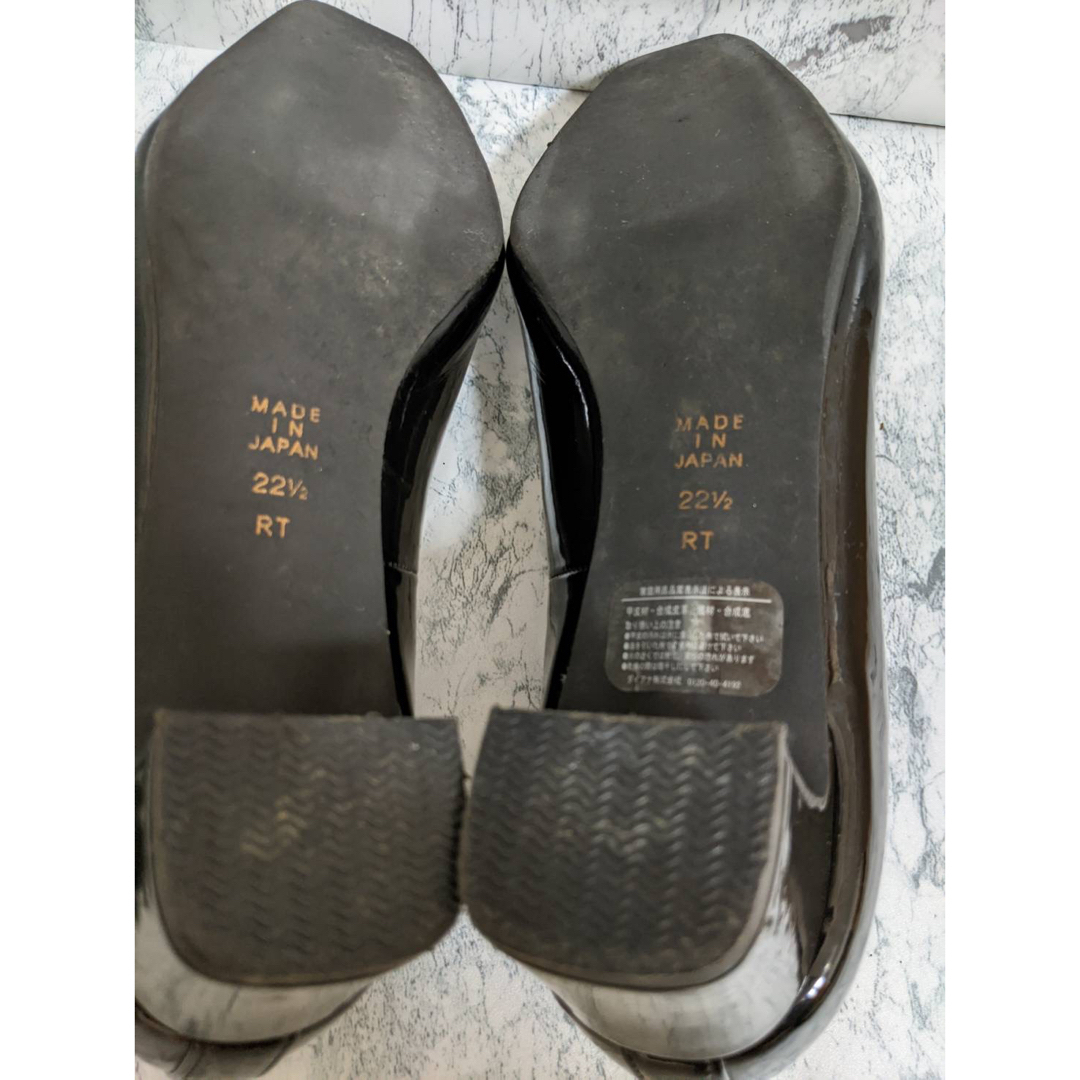 DIANA(ダイアナ)のDIANA パンプス　22.5cm ブラック レディースの靴/シューズ(ハイヒール/パンプス)の商品写真