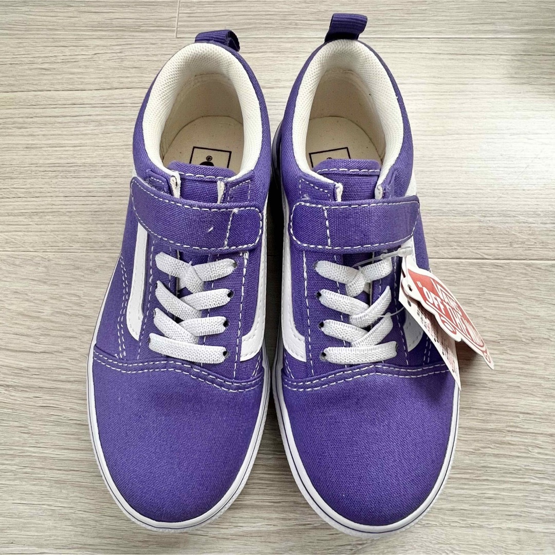 VANS(ヴァンズ)の新品❣️vans スニーカー キッズ/ベビー/マタニティのキッズ靴/シューズ(15cm~)(スニーカー)の商品写真