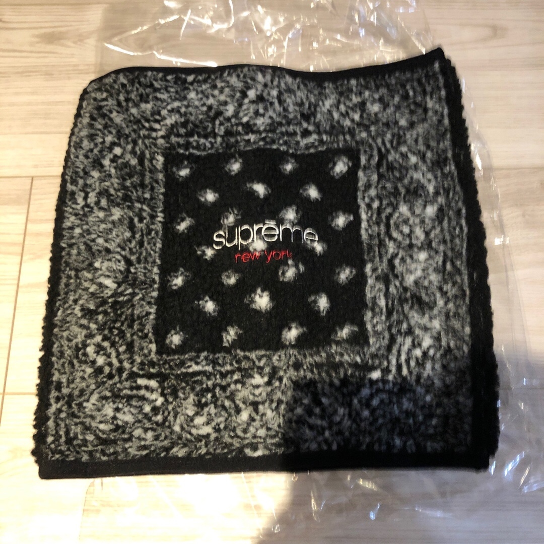 supreme bandana flees neck gaiter