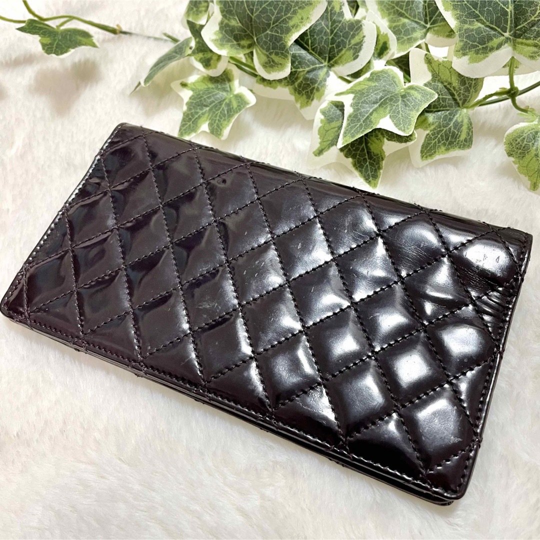 CHANEL - CHANEL シャネル マトラッセ パテントレザー 長財布 ダーク