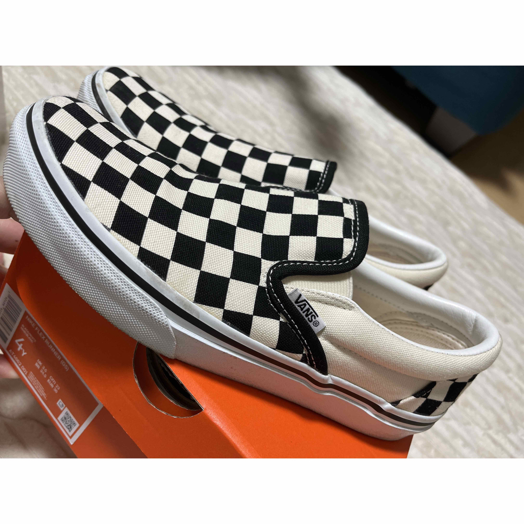 VANS(ヴァンズ)のクラシック　スリッポン　プラットフォーム レディースの靴/シューズ(スニーカー)の商品写真